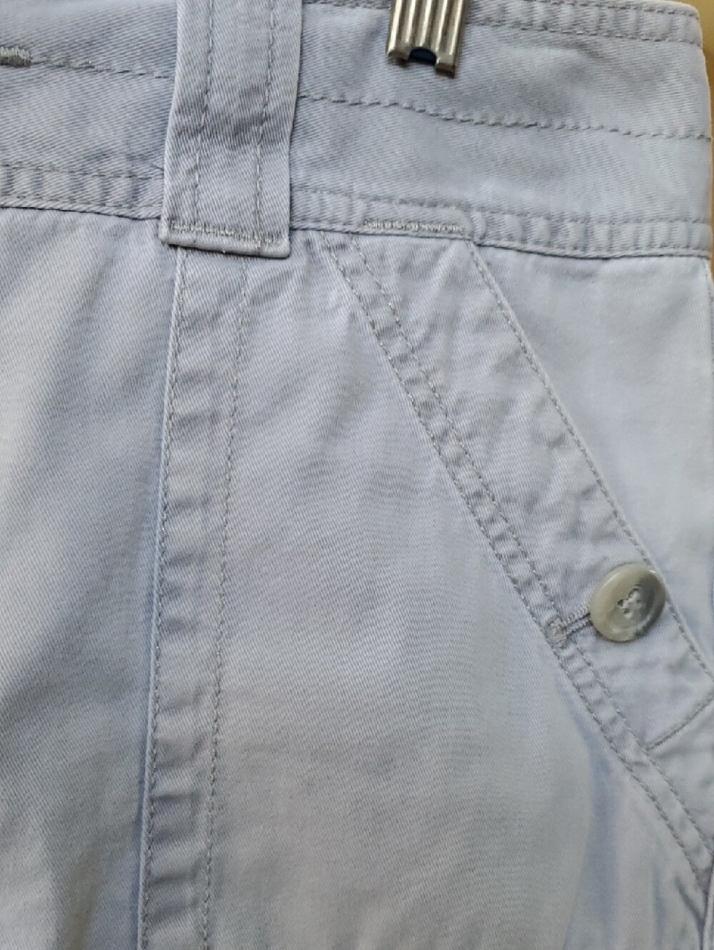 Eddie Bauer Light Gray Skirt with Olive Green Label and Yellow Stitching - Picture 5 of 11